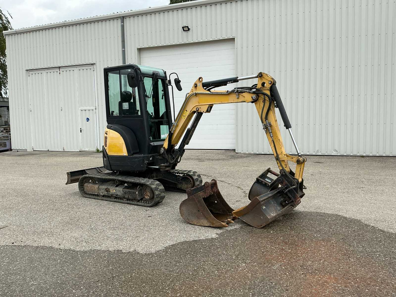 Yanmar VIO25-4 - Telakaivukone: kuva Yanmar VIO25-4 - Telakaivukone Yanmar VIO25-4 - Telakaivukone: kuva Yanmar VIO25-4 - Telakaivukone