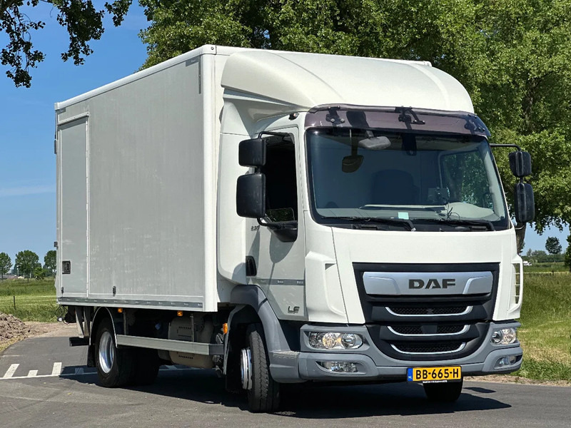 DAF LF 230 LF230.12 EURO6. 61797km!! 440x244x228 Bakwagen met Laadklep. - Umpikori kuorma-auto: kuva DAF LF 230 LF230.12 EURO6. 61797km!! 440x244x228 Bakwagen met Laadklep. - Umpikori kuorma-auto DAF LF 230 LF230.12 EURO6. 61797km!! 440x244x228 Bakwagen met Laadklep. - Umpikori kuorma-auto: kuva DAF LF 230 LF230.12 EURO6. 61797km!! 440x244x228 Bakwagen met Laadklep. - Umpikori kuorma-auto