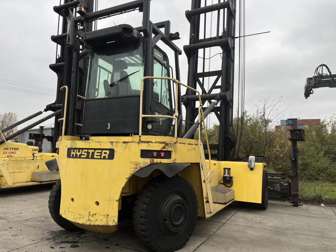 Hyster H23XM-12EC - Konttien käsittelylaitteet: kuva Hyster H23XM-12EC - Konttien käsittelylaitteet Hyster H23XM-12EC - Konttien käsittelylaitteet: kuva Hyster H23XM-12EC - Konttien käsittelylaitteet