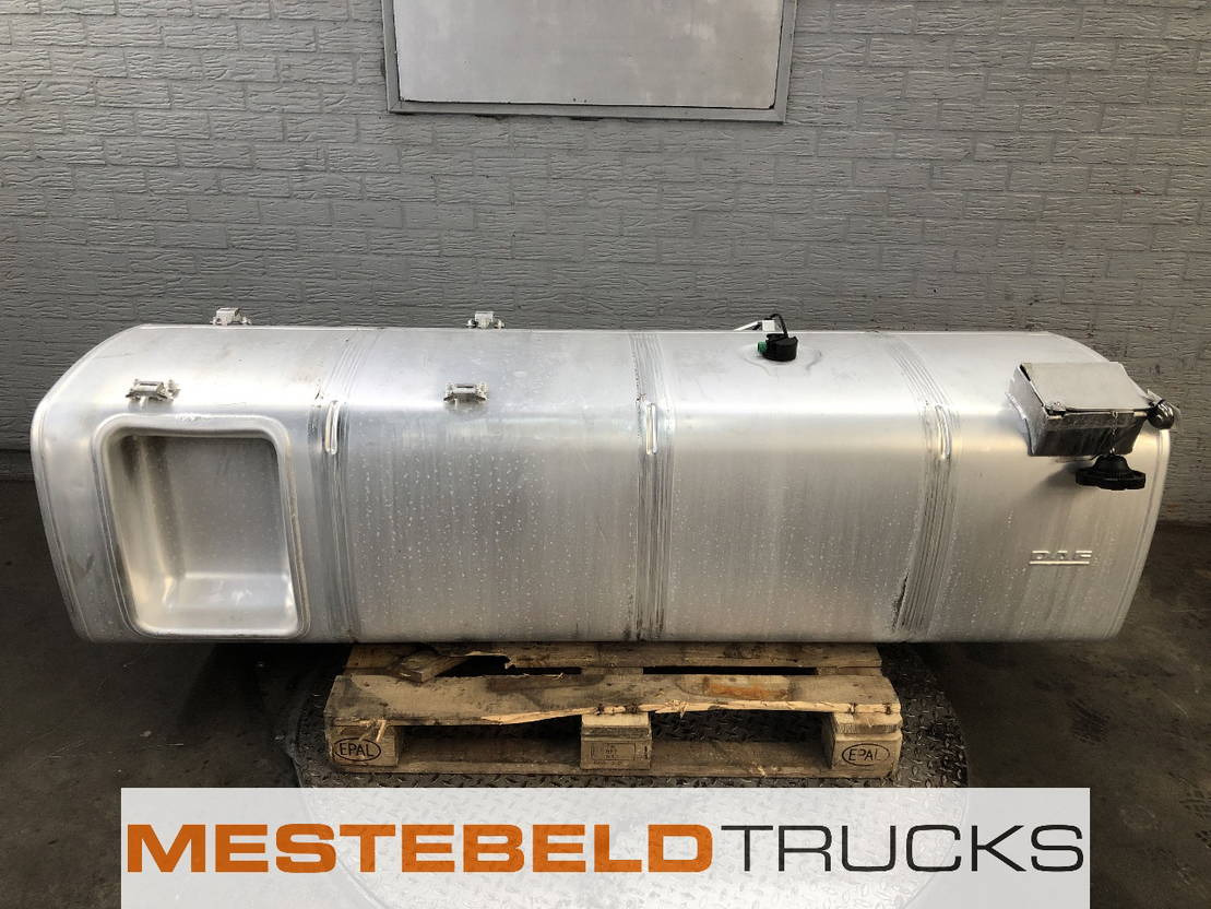 DAF Brandstoftank 845 L - Polttoainejärjestelmä - Kuorma-auto: kuva DAF Brandstoftank 845 L - Polttoainejärjestelmä - Kuorma-auto DAF Brandstoftank 845 L - Polttoainejärjestelmä - Kuorma-auto: kuva DAF Brandstoftank 845 L - Polttoainejärjestelmä - Kuorma-auto