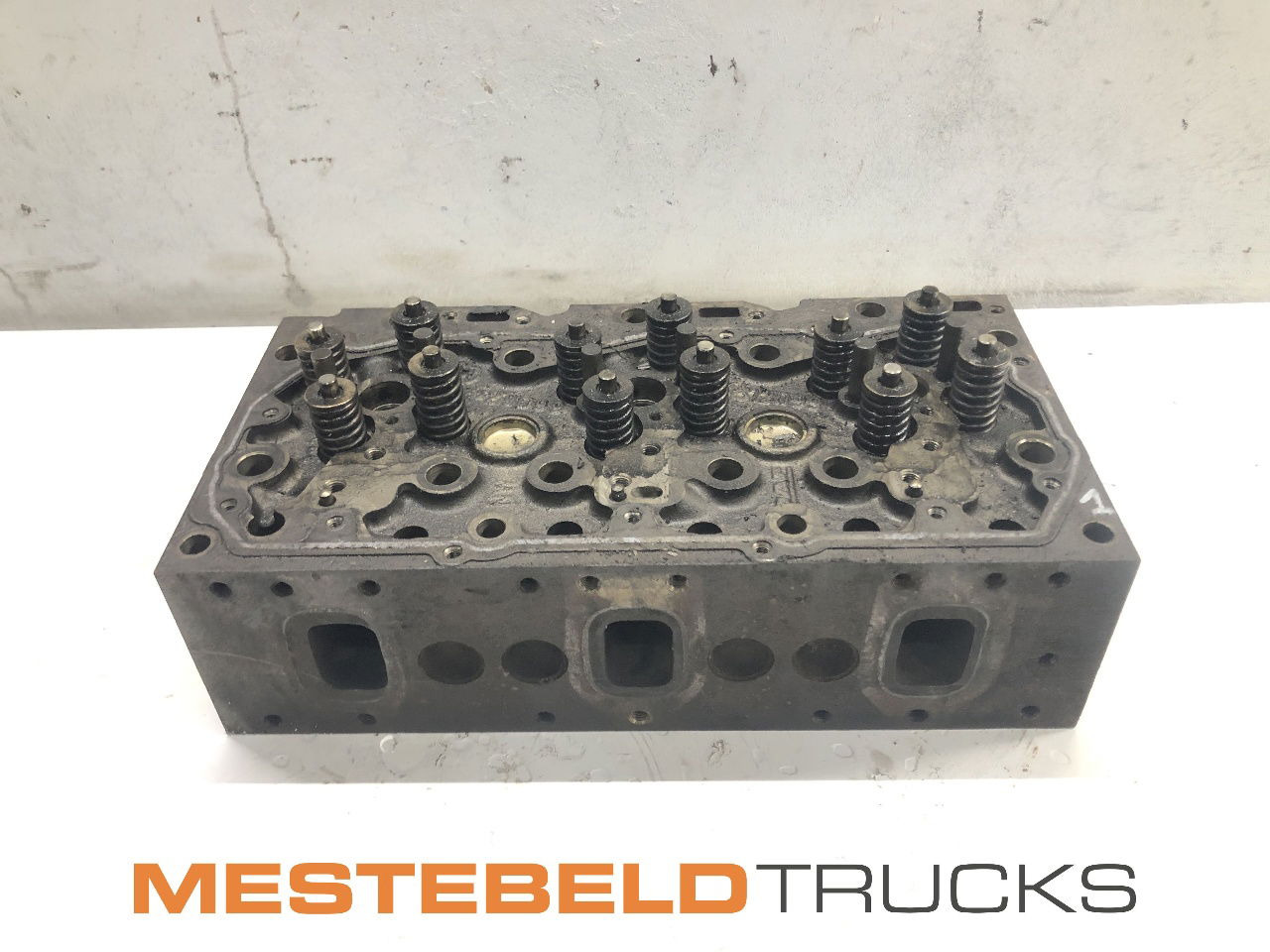 DAF Cilinderkop 920 pf - Moottori - Kuorma-auto: kuva DAF Cilinderkop 920 pf - Moottori - Kuorma-auto DAF Cilinderkop 920 pf - Moottori - Kuorma-auto: kuva DAF Cilinderkop 920 pf - Moottori - Kuorma-auto