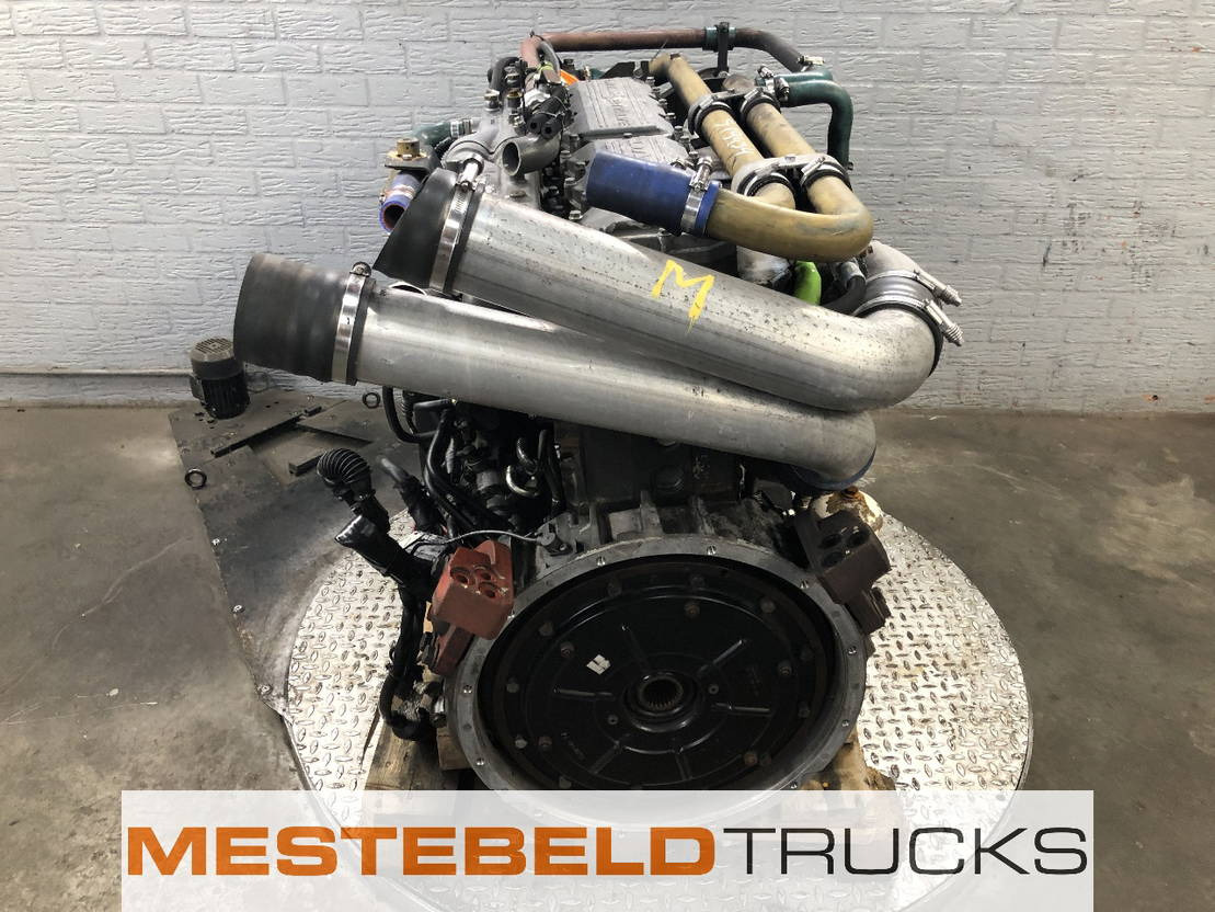 DAF Motor PE 228 C - Moottori - Kuorma-auto: kuva DAF Motor PE 228 C - Moottori - Kuorma-auto DAF Motor PE 228 C - Moottori - Kuorma-auto: kuva DAF Motor PE 228 C - Moottori - Kuorma-auto
