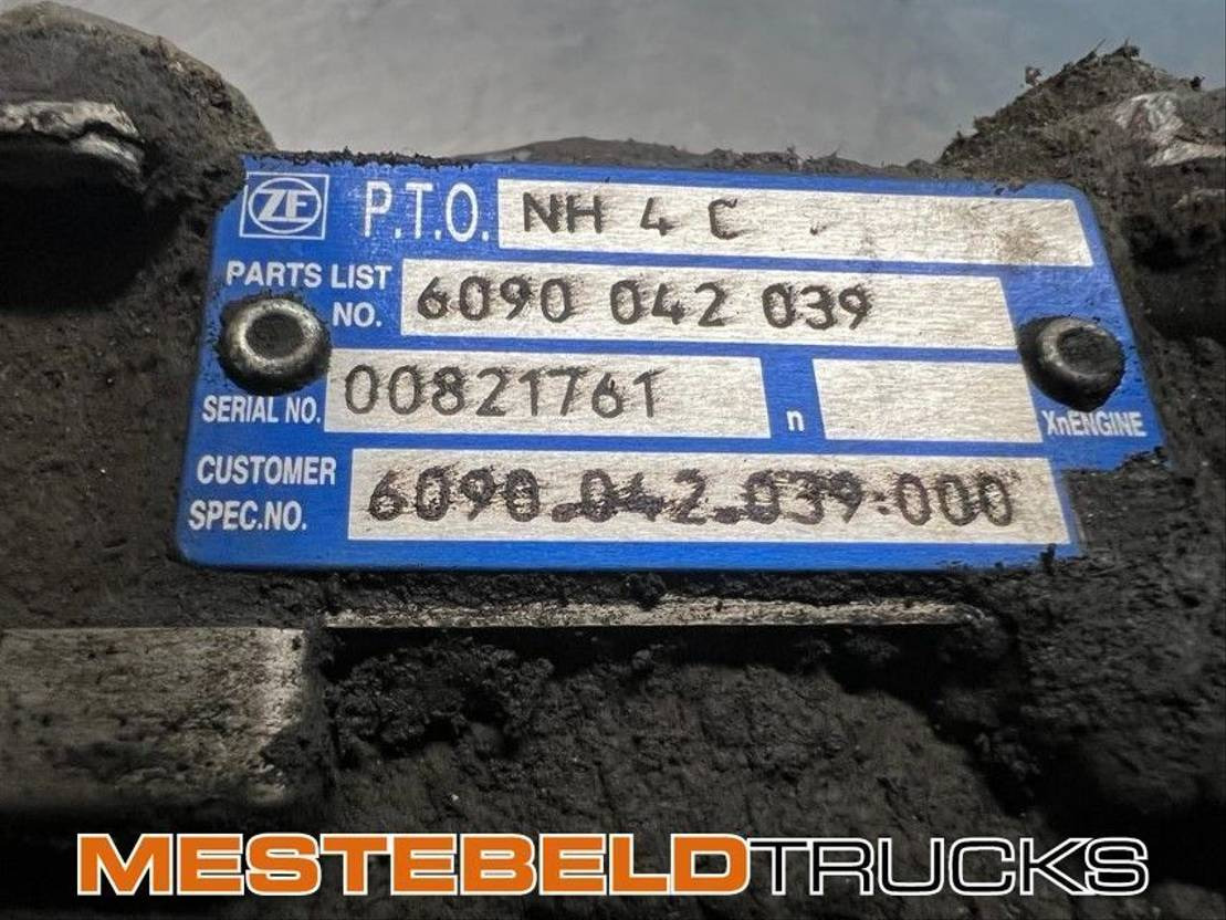 DAF PTO NH 4C - Hydrauliikka - Kuorma-auto: kuva DAF PTO NH 4C - Hydrauliikka - Kuorma-auto DAF PTO NH 4C - Hydrauliikka - Kuorma-auto: kuva DAF PTO NH 4C - Hydrauliikka - Kuorma-auto