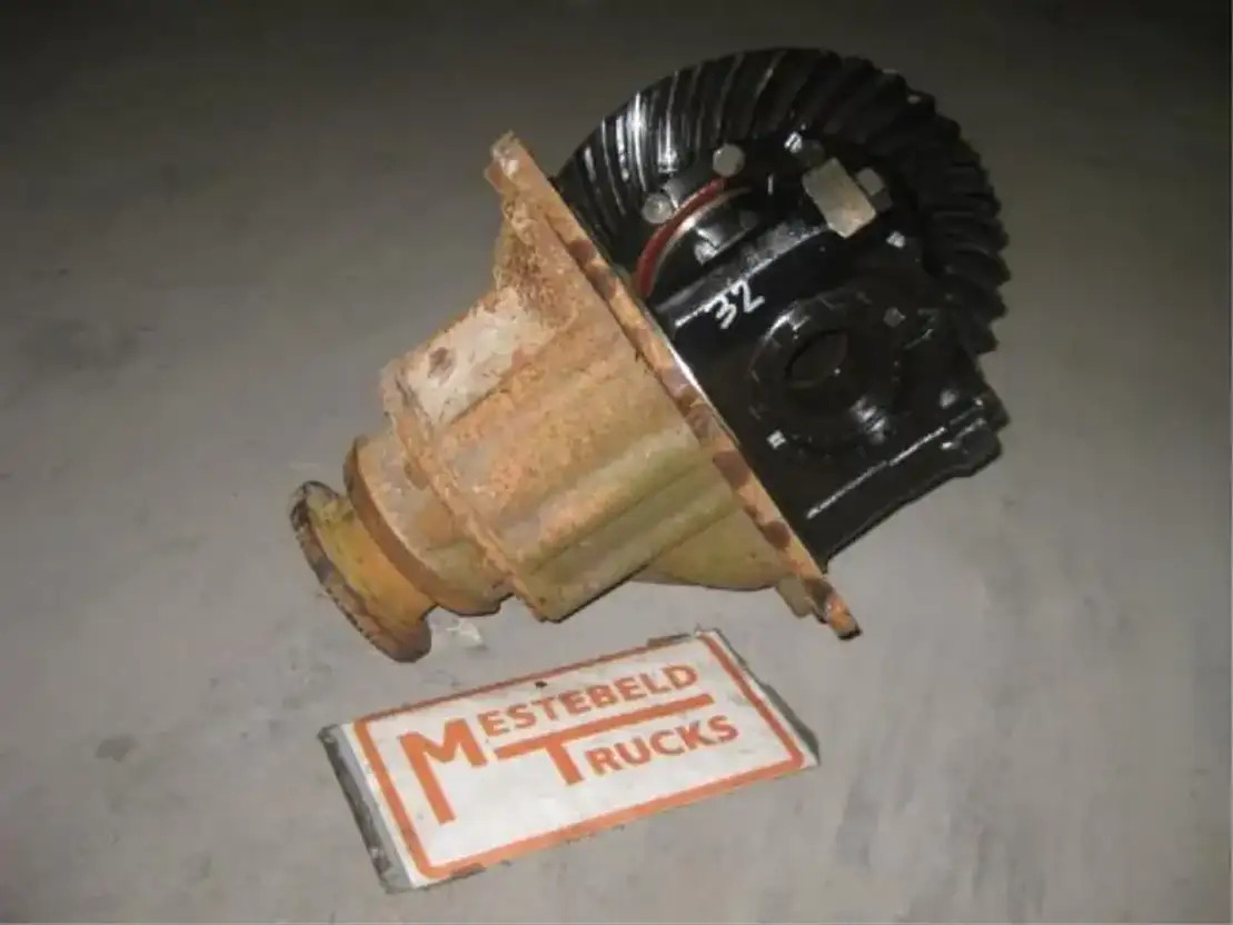 Iveco Differentieel Meritor 147 E - Taka-akseli - Kuorma-auto: kuva Iveco Differentieel Meritor 147 E - Taka-akseli - Kuorma-auto Iveco Differentieel Meritor 147 E - Taka-akseli - Kuorma-auto: kuva Iveco Differentieel Meritor 147 E - Taka-akseli - Kuorma-auto