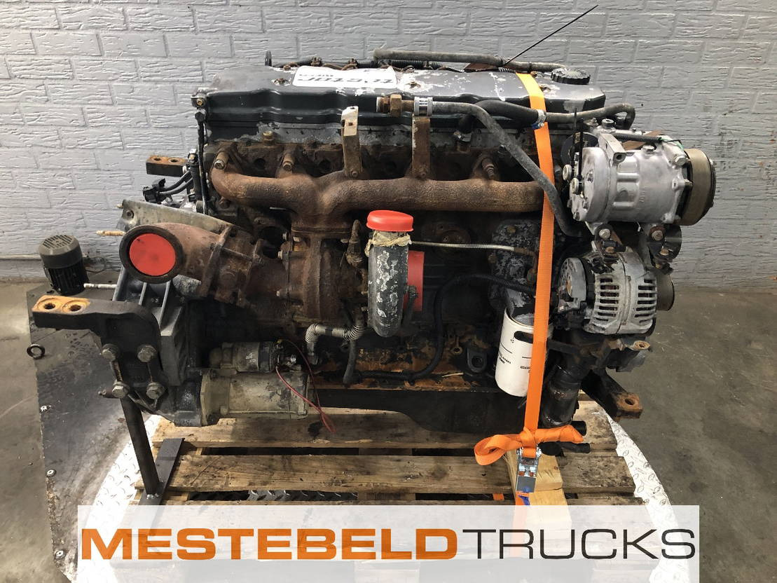 Iveco Motor Tector F4AE3681 - Moottori - Kuorma-auto: kuva Iveco Motor Tector F4AE3681 - Moottori - Kuorma-auto Iveco Motor Tector F4AE3681 - Moottori - Kuorma-auto: kuva Iveco Motor Tector F4AE3681 - Moottori - Kuorma-auto