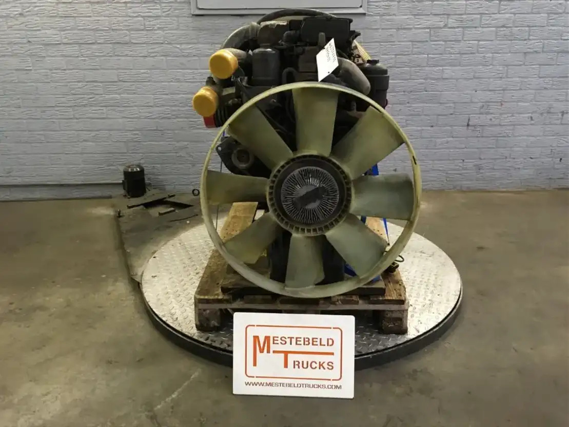 Mercedes-Benz Motor OM 906 LA II/1 - Moottori - Kuorma-auto: kuva Mercedes-Benz Motor OM 906 LA II/1 - Moottori - Kuorma-auto Mercedes-Benz Motor OM 906 LA II/1 - Moottori - Kuorma-auto: kuva Mercedes-Benz Motor OM 906 LA II/1 - Moottori - Kuorma-auto