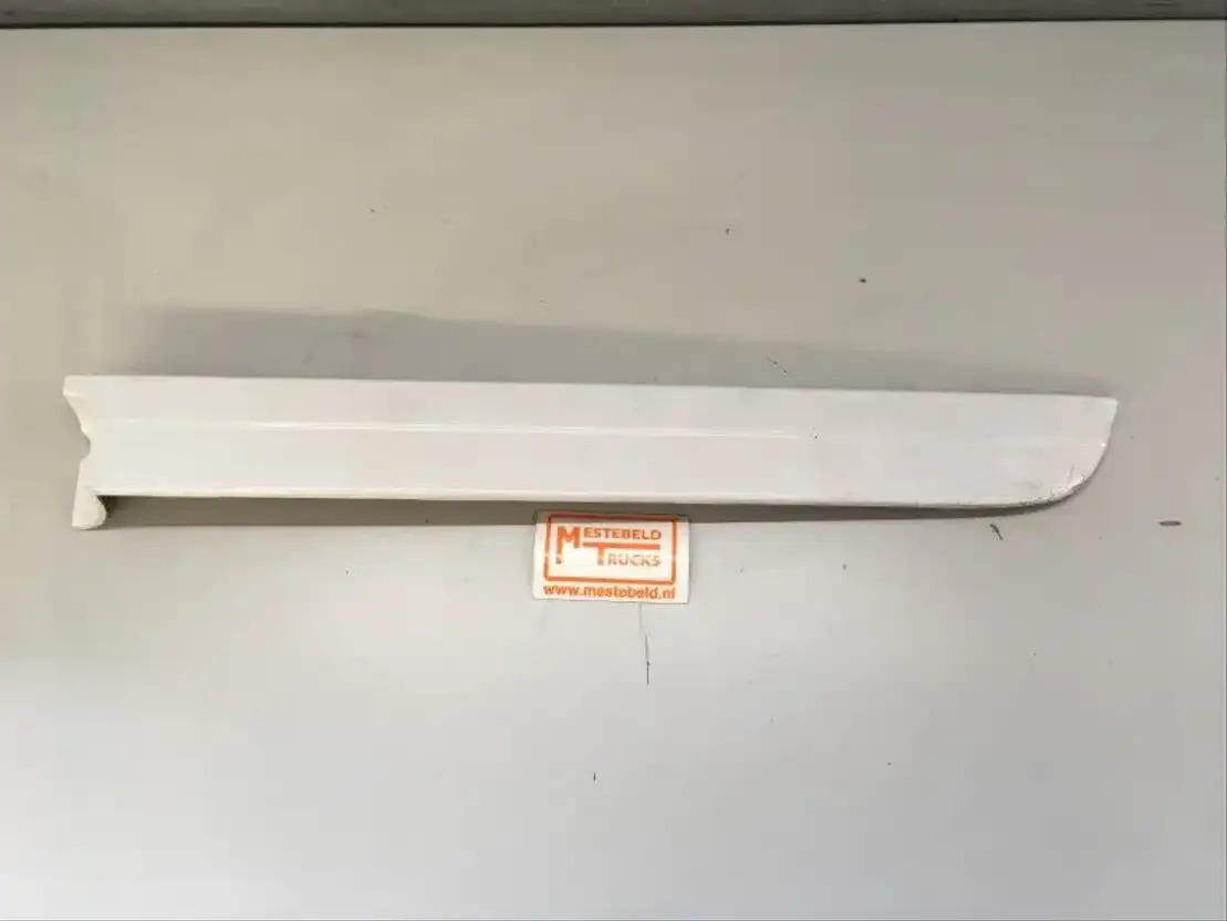 Mercedes-Benz Sierlijkst links van grille - Ohjaamo ja sisustus - Kuorma-auto: kuva Mercedes-Benz Sierlijkst links van grille - Ohjaamo ja sisustus - Kuorma-auto Mercedes-Benz Sierlijkst links van grille - Ohjaamo ja sisustus - Kuorma-auto: kuva Mercedes-Benz Sierlijkst links van grille - Ohjaamo ja sisustus - Kuorma-auto