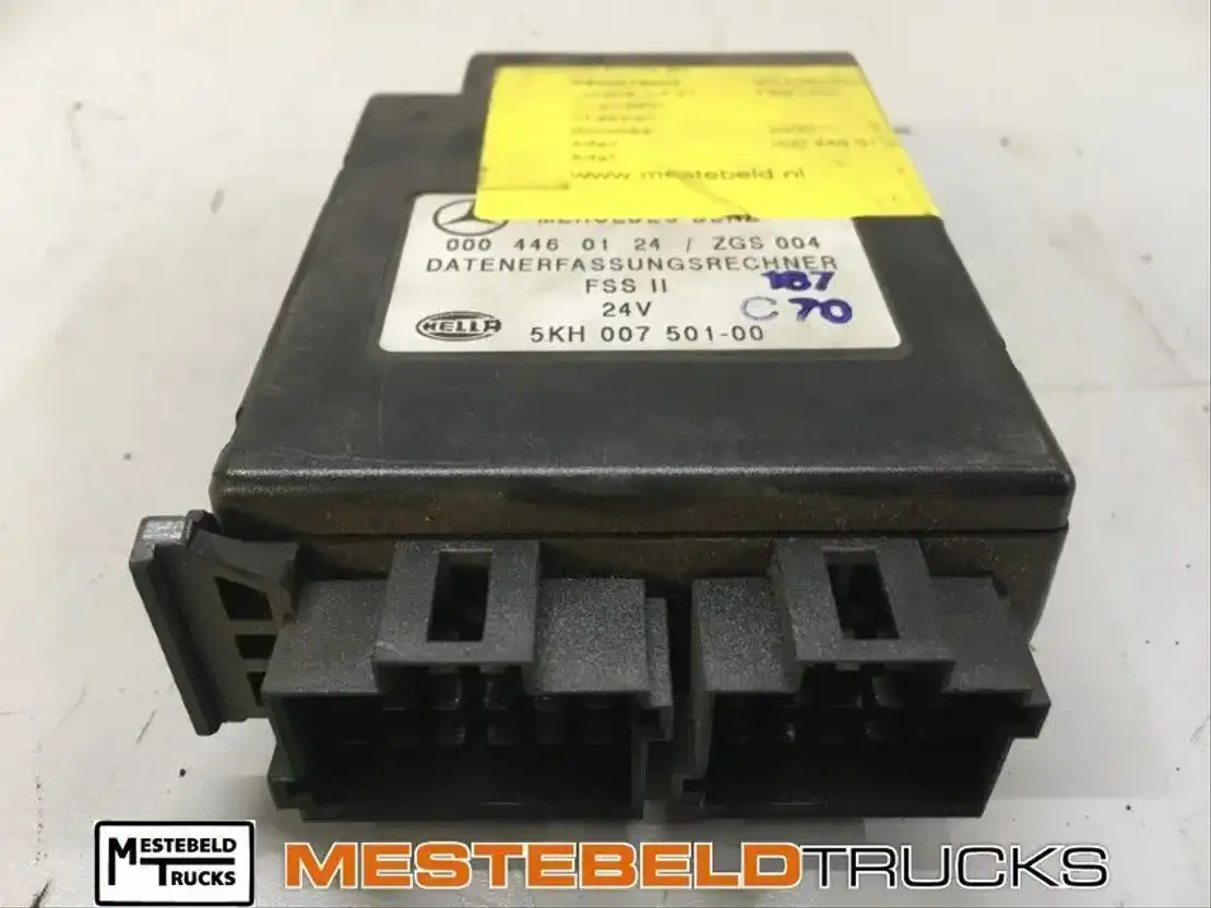 Mercedes-Benz Stuurkast FSS II - Sähköjärjestelmä - Kuorma-auto: kuva Mercedes-Benz Stuurkast FSS II - Sähköjärjestelmä - Kuorma-auto Mercedes-Benz Stuurkast FSS II - Sähköjärjestelmä - Kuorma-auto: kuva Mercedes-Benz Stuurkast FSS II - Sähköjärjestelmä - Kuorma-auto