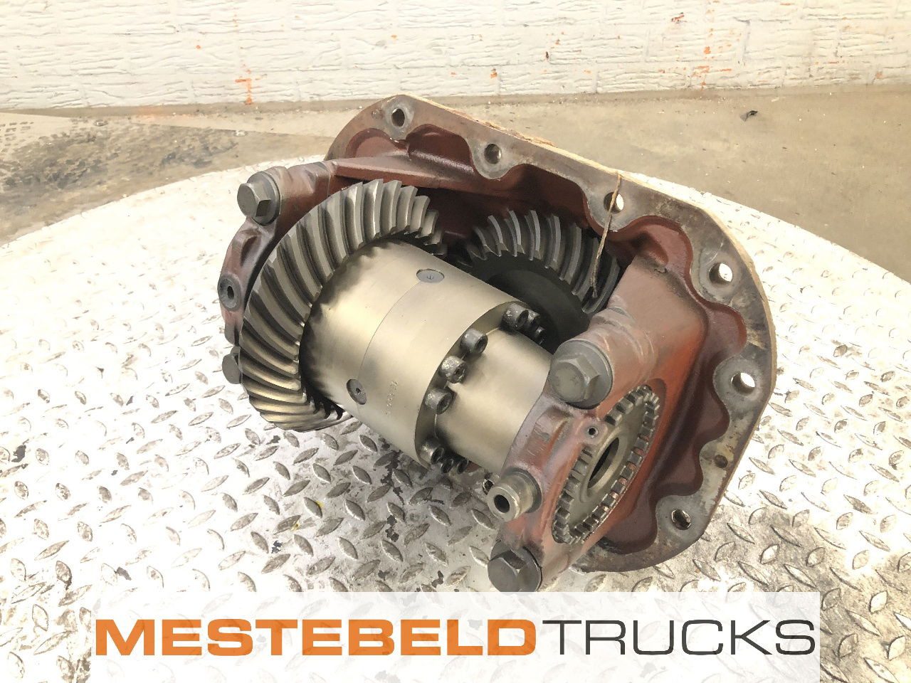 Scania Differentieel RP730 - 3,95 - Taka-akseli - Kuorma-auto: kuva Scania Differentieel RP730 - 3,95 - Taka-akseli - Kuorma-auto Scania Differentieel RP730 - 3,95 - Taka-akseli - Kuorma-auto: kuva Scania Differentieel RP730 - 3,95 - Taka-akseli - Kuorma-auto