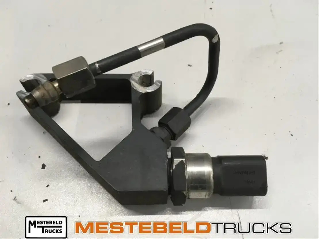 Scania Uitlaatgasdruksensor DC9 39 L01 - Sähköjärjestelmä - Kuorma-auto: kuva Scania Uitlaatgasdruksensor DC9 39 L01 - Sähköjärjestelmä - Kuorma-auto Scania Uitlaatgasdruksensor DC9 39 L01 - Sähköjärjestelmä - Kuorma-auto: kuva Scania Uitlaatgasdruksensor DC9 39 L01 - Sähköjärjestelmä - Kuorma-auto