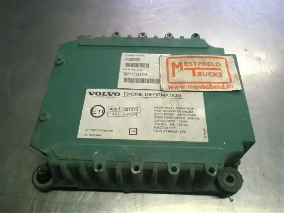 Volvo ECU unit FL - Sähköjärjestelmä - Kuorma-auto: kuva Volvo ECU unit FL - Sähköjärjestelmä - Kuorma-auto Volvo ECU unit FL - Sähköjärjestelmä - Kuorma-auto: kuva Volvo ECU unit FL - Sähköjärjestelmä - Kuorma-auto