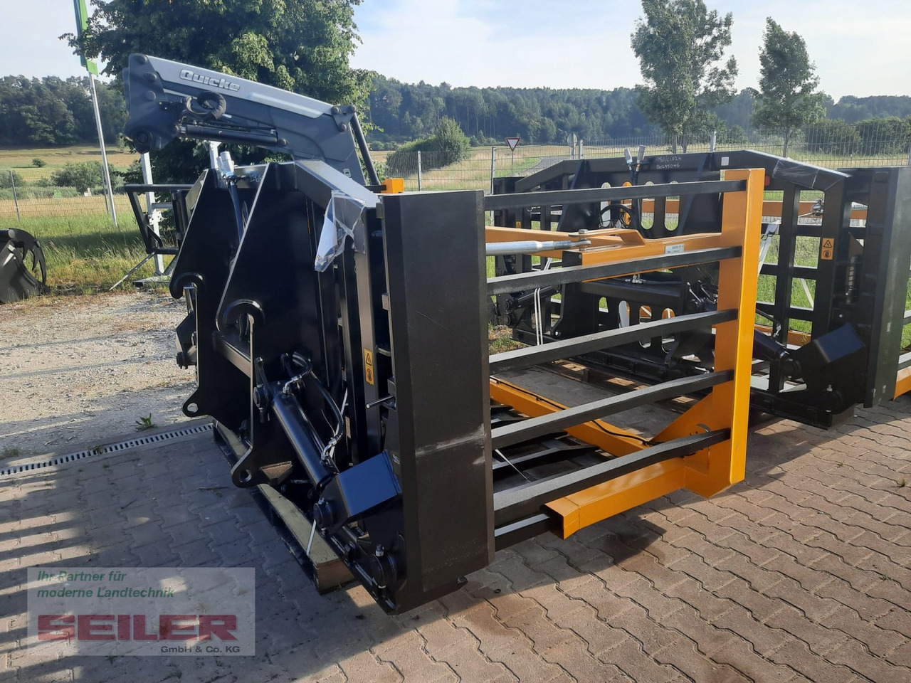 JCB Grasgabel 16ft 5m VOLVO LARGE - Haarukka - Maatalouskoneet: kuva JCB Grasgabel 16ft 5m VOLVO LARGE - Haarukka - Maatalouskoneet JCB Grasgabel 16ft 5m VOLVO LARGE - Haarukka - Maatalouskoneet: kuva JCB Grasgabel 16ft 5m VOLVO LARGE - Haarukka - Maatalouskoneet