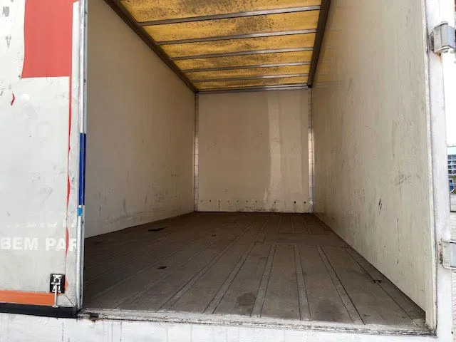 DAF XF 95.380 Euro 2 Manual-Gear - Umpikori kuorma-auto: kuva DAF XF 95.380 Euro 2 Manual-Gear - Umpikori kuorma-auto DAF XF 95.380 Euro 2 Manual-Gear - Umpikori kuorma-auto: kuva DAF XF 95.380 Euro 2 Manual-Gear - Umpikori kuorma-auto