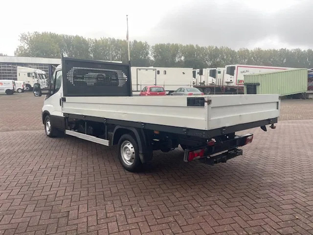 Iveco Daily 35S14 - Avolava-auto, Jatko-ohjaamo kevyt kuorma-auto: kuva Iveco Daily 35S14 - Avolava-auto, Jatko-ohjaamo kevyt kuorma-auto Iveco Daily 35S14 - Avolava-auto, Jatko-ohjaamo kevyt kuorma-auto: kuva Iveco Daily 35S14 - Avolava-auto, Jatko-ohjaamo kevyt kuorma-auto