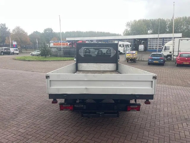 Iveco Daily 35S14 - Avolava-auto, Jatko-ohjaamo kevyt kuorma-auto: kuva Iveco Daily 35S14 - Avolava-auto, Jatko-ohjaamo kevyt kuorma-auto Iveco Daily 35S14 - Avolava-auto, Jatko-ohjaamo kevyt kuorma-auto: kuva Iveco Daily 35S14 - Avolava-auto, Jatko-ohjaamo kevyt kuorma-auto