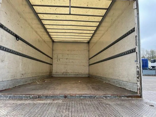 Iveco Eurocargo 75E15 6 Cilinder Engine 4x2 Full Springs Euro 2 engine - Umpikori kuorma-auto: kuva Iveco Eurocargo 75E15 6 Cilinder Engine 4x2 Full Springs Euro 2 engine - Umpikori kuorma-auto Iveco Eurocargo 75E15 6 Cilinder Engine 4x2 Full Springs Euro 2 engine - Umpikori kuorma-auto: kuva Iveco Eurocargo 75E15 6 Cilinder Engine 4x2 Full Springs Euro 2 engine - Umpikori kuorma-auto