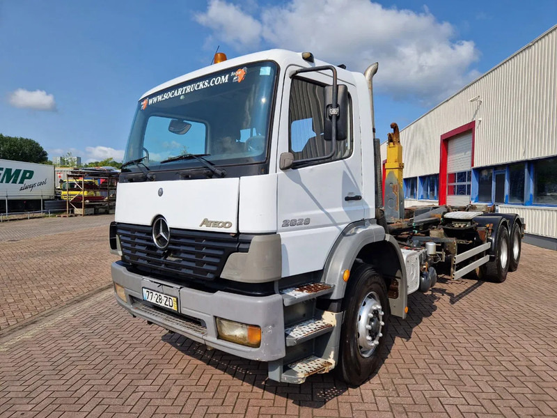 Mercedes-Benz Atego 2628 6x4, Manual gear, full steel suspension - Kuorma-auto alusta: kuva Mercedes-Benz Atego 2628 6x4, Manual gear, full steel suspension - Kuorma-auto alusta Mercedes-Benz Atego 2628 6x4, Manual gear, full steel suspension - Kuorma-auto alusta: kuva Mercedes-Benz Atego 2628 6x4, Manual gear, full steel suspension - Kuorma-auto alusta