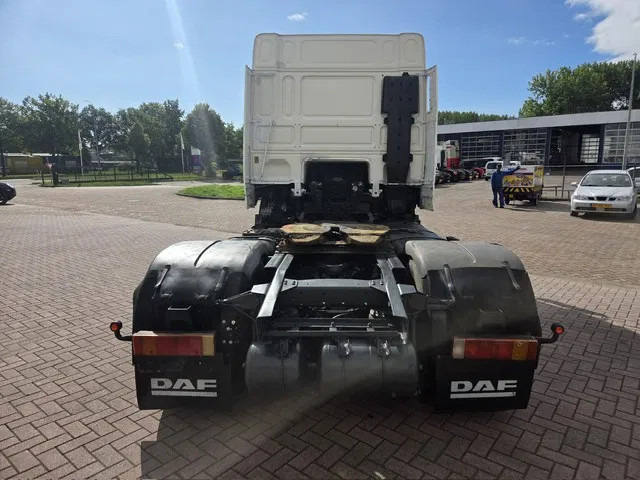 DAF XF 95.430 Manual gear Euro 3 - Vetopöytäauto: kuva DAF XF 95.430 Manual gear Euro 3 - Vetopöytäauto DAF XF 95.430 Manual gear Euro 3 - Vetopöytäauto: kuva DAF XF 95.430 Manual gear Euro 3 - Vetopöytäauto