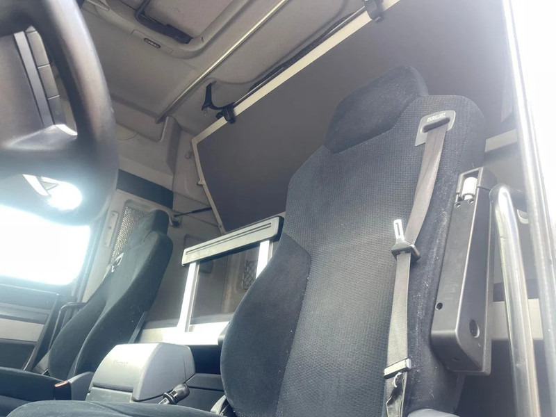Vetopöytäauto MAN TGX 18.560 Euro 6 Retarder 2Tank: kuva Vetopöytäauto MAN TGX 18.560 Euro 6 Retarder 2Tank