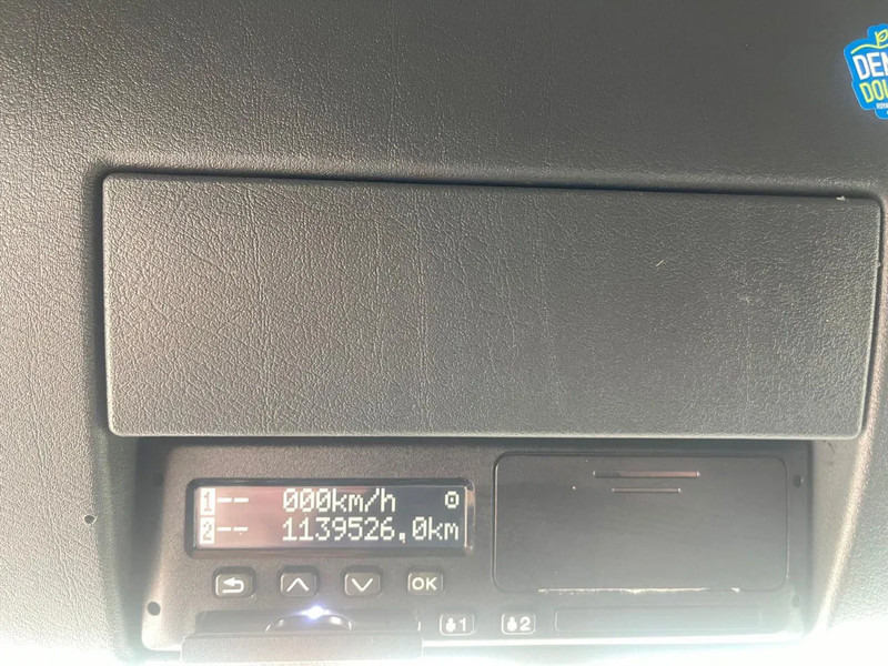 Vetopöytäauto MAN TGX 18.560 Euro 6 Retarder 2Tank: kuva Vetopöytäauto MAN TGX 18.560 Euro 6 Retarder 2Tank