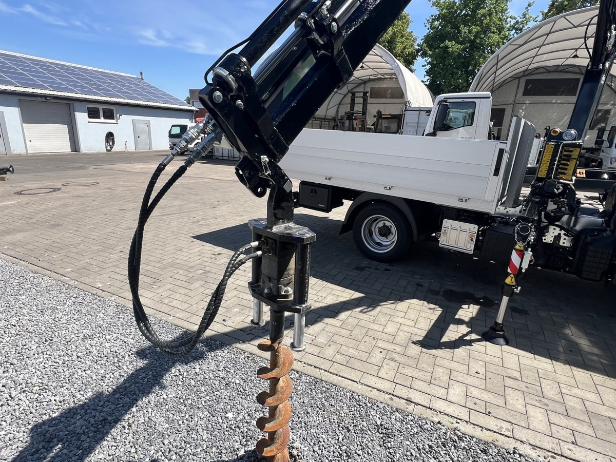 FUSO 3S15 Alu Pritsche 2.80m Ladekran Bohrgerät - Avolava pakettiauto: kuva FUSO 3S15 Alu Pritsche 2.80m Ladekran Bohrgerät - Avolava pakettiauto FUSO 3S15 Alu Pritsche 2.80m Ladekran Bohrgerät - Avolava pakettiauto: kuva FUSO 3S15 Alu Pritsche 2.80m Ladekran Bohrgerät - Avolava pakettiauto