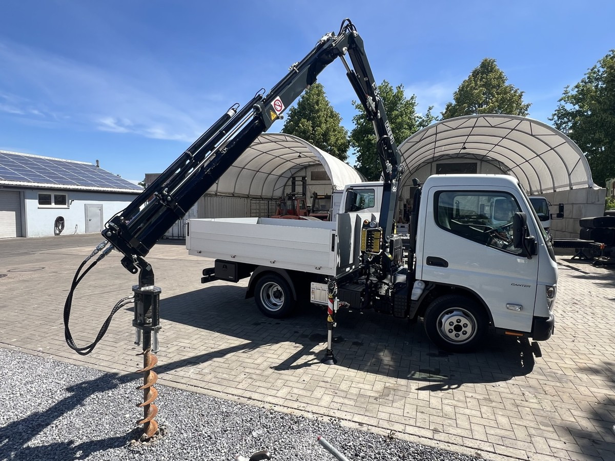 FUSO 3S15 Alu Pritsche 2.80m Ladekran Bohrgerät - Avolava pakettiauto: kuva FUSO 3S15 Alu Pritsche 2.80m Ladekran Bohrgerät - Avolava pakettiauto FUSO 3S15 Alu Pritsche 2.80m Ladekran Bohrgerät - Avolava pakettiauto: kuva FUSO 3S15 Alu Pritsche 2.80m Ladekran Bohrgerät - Avolava pakettiauto