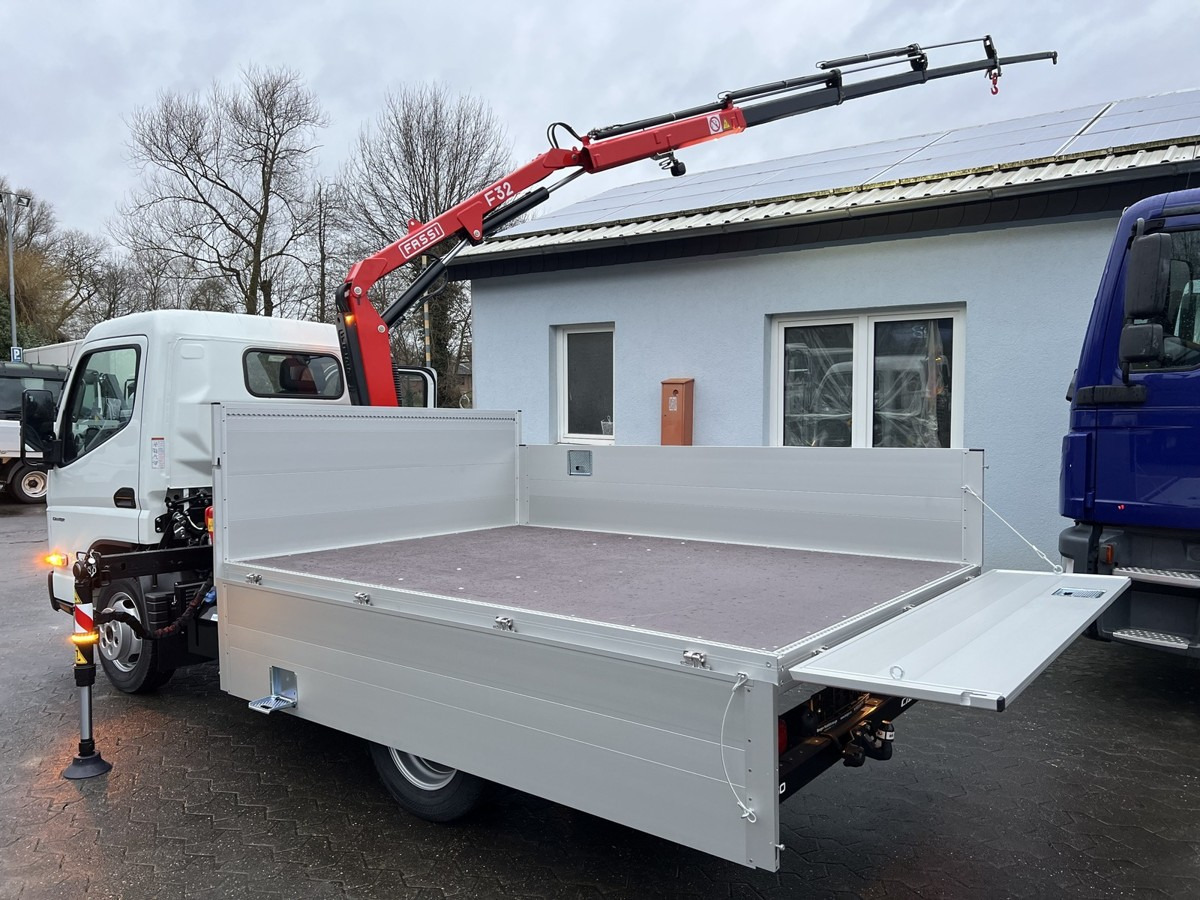 FUSO 3S15 Alu Pritsche 2.80m Ladekran Funk! - Avolava pakettiauto: kuva FUSO 3S15 Alu Pritsche 2.80m Ladekran Funk! - Avolava pakettiauto FUSO 3S15 Alu Pritsche 2.80m Ladekran Funk! - Avolava pakettiauto: kuva FUSO 3S15 Alu Pritsche 2.80m Ladekran Funk! - Avolava pakettiauto