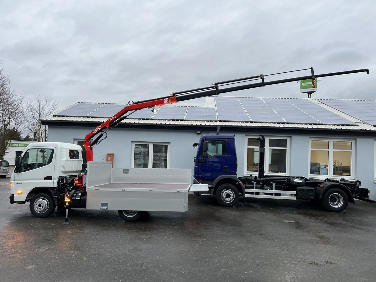 FUSO 3S15 Alu Pritsche 2.80m Ladekran Funk! - Avolava pakettiauto: kuva FUSO 3S15 Alu Pritsche 2.80m Ladekran Funk! - Avolava pakettiauto FUSO 3S15 Alu Pritsche 2.80m Ladekran Funk! - Avolava pakettiauto: kuva FUSO 3S15 Alu Pritsche 2.80m Ladekran Funk! - Avolava pakettiauto