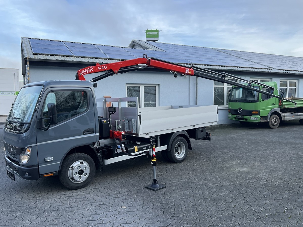 FUSO 6S15 Pritsche 3.0m Kran 4xhydr. Funk! - Nosturiauto, Lava-kuorma-auto: kuva FUSO 6S15 Pritsche 3.0m Kran 4xhydr. Funk! - Nosturiauto, Lava-kuorma-auto FUSO 6S15 Pritsche 3.0m Kran 4xhydr. Funk! - Nosturiauto, Lava-kuorma-auto: kuva FUSO 6S15 Pritsche 3.0m Kran 4xhydr. Funk! - Nosturiauto, Lava-kuorma-auto