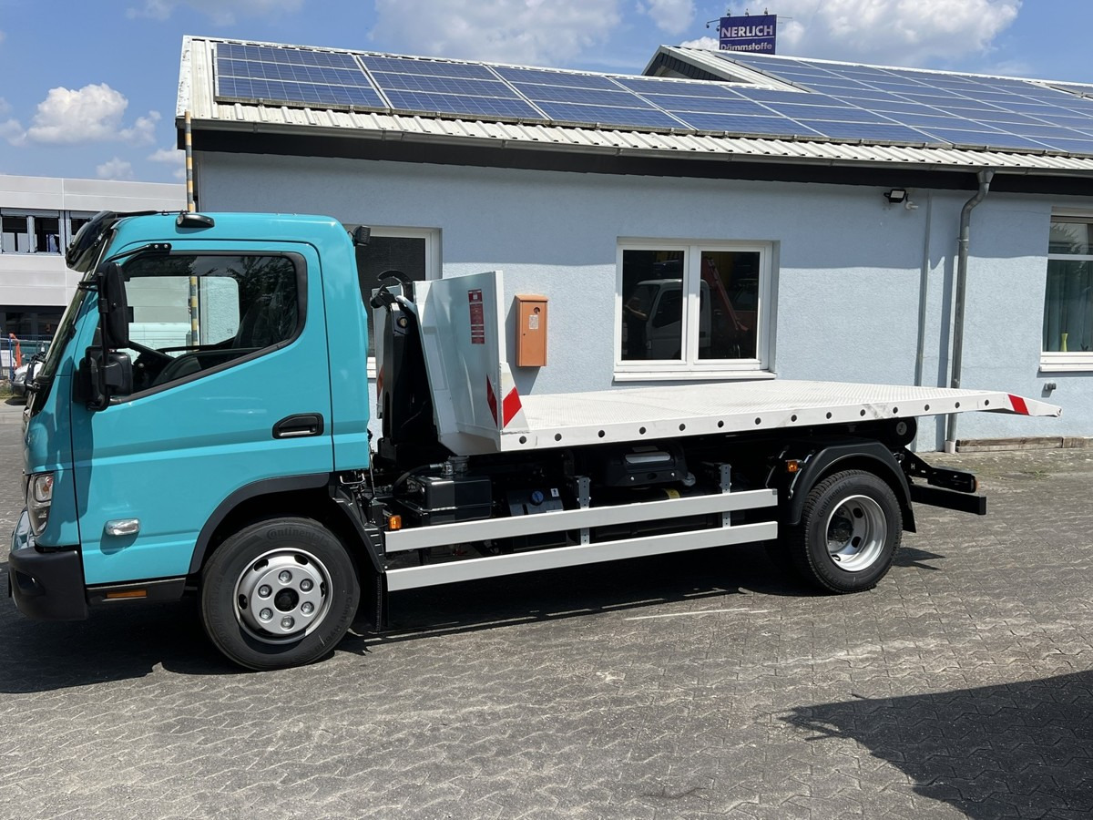 FUSO Canter FUSO 9C18 Duonic City Abrollkipper Color - Koukkulava kuorma-auto, Nosturiauto: kuva FUSO Canter FUSO 9C18 Duonic City Abrollkipper Color - Koukkulava kuorma-auto, Nosturiauto FUSO Canter FUSO 9C18 Duonic City Abrollkipper Color - Koukkulava kuorma-auto, Nosturiauto: kuva FUSO Canter FUSO 9C18 Duonic City Abrollkipper Color - Koukkulava kuorma-auto, Nosturiauto
