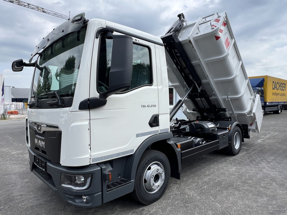MAN TGL 12.250 BL NEU City Abrollkipper Tipmatik - Koukkulava kuorma-auto: kuva MAN TGL 12.250 BL NEU City Abrollkipper Tipmatik - Koukkulava kuorma-auto MAN TGL 12.250 BL NEU City Abrollkipper Tipmatik - Koukkulava kuorma-auto: kuva MAN TGL 12.250 BL NEU City Abrollkipper Tipmatik - Koukkulava kuorma-auto