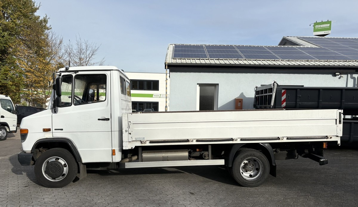 MERCEDES-BENZ Vario 816D Alupritsche 1 Hand - Avolava pakettiauto: kuva MERCEDES-BENZ Vario 816D Alupritsche 1 Hand - Avolava pakettiauto MERCEDES-BENZ Vario 816D Alupritsche 1 Hand - Avolava pakettiauto: kuva MERCEDES-BENZ Vario 816D Alupritsche 1 Hand - Avolava pakettiauto