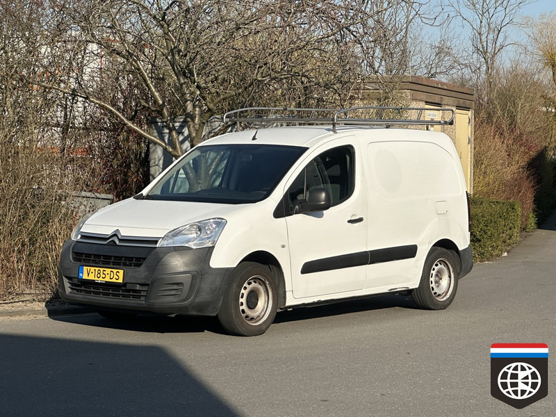 Citroën Berlingo - Pieni pakettiauto: kuva Citroën Berlingo - Pieni pakettiauto Citroën Berlingo - Pieni pakettiauto: kuva Citroën Berlingo - Pieni pakettiauto