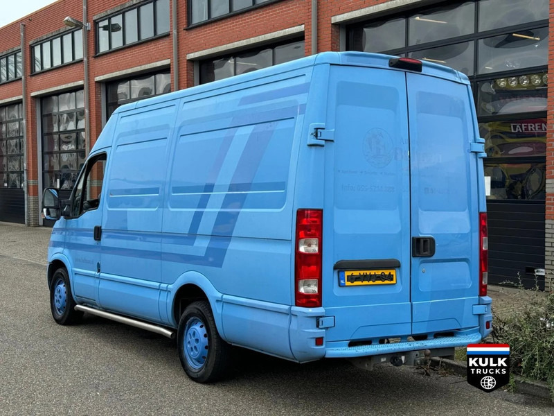 Iveco 35 S 13 - Pakettiauto: kuva Iveco 35 S 13 - Pakettiauto Iveco 35 S 13 - Pakettiauto: kuva Iveco 35 S 13 - Pakettiauto
