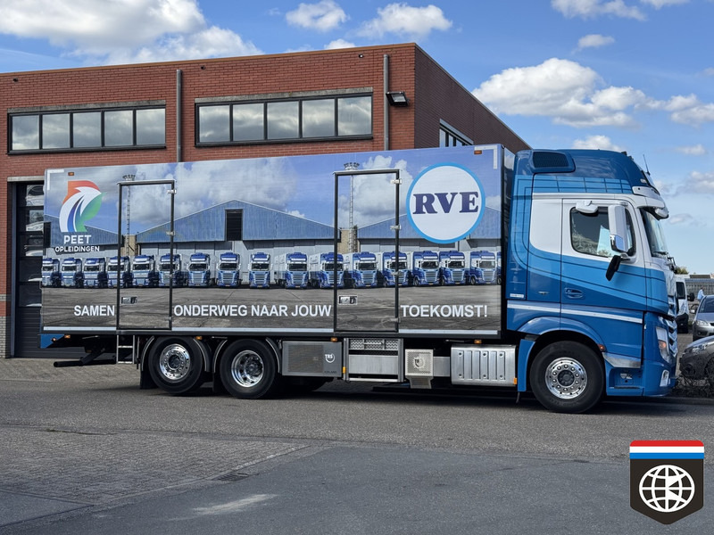 Refrigeraattori kuorma-auto Mercedes-Benz ACTROS 2551 L * RETARDER * TRS ICELAND * NEW TYRES: kuva Refrigeraattori kuorma-auto Mercedes-Benz ACTROS 2551 L * RETARDER * TRS ICELAND * NEW TYRES