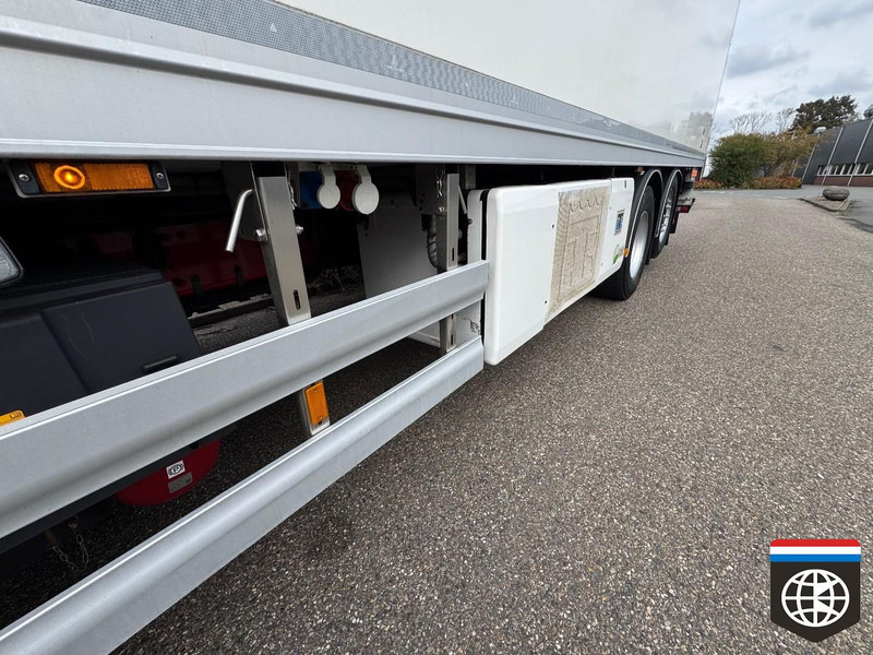 Scania P 360 6X2/4 Thermo King - Taillift - LOW KM !! - Refrigeraattori kuorma-auto: kuva Scania P 360 6X2/4 Thermo King - Taillift - LOW KM !! - Refrigeraattori kuorma-auto Scania P 360 6X2/4 Thermo King - Taillift - LOW KM !! - Refrigeraattori kuorma-auto: kuva Scania P 360 6X2/4 Thermo King - Taillift - LOW KM !! - Refrigeraattori kuorma-auto