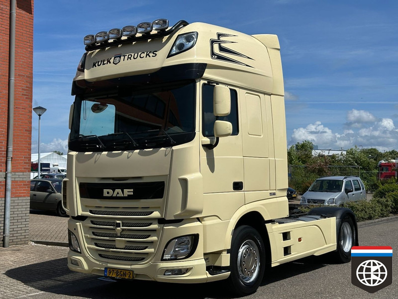 DAF XF 440 FT Super Space / FULL SPOILER / HOLLAND TRUCK - Vetopöytäauto: kuva DAF XF 440 FT Super Space / FULL SPOILER / HOLLAND TRUCK - Vetopöytäauto DAF XF 440 FT Super Space / FULL SPOILER / HOLLAND TRUCK - Vetopöytäauto: kuva DAF XF 440 FT Super Space / FULL SPOILER / HOLLAND TRUCK - Vetopöytäauto