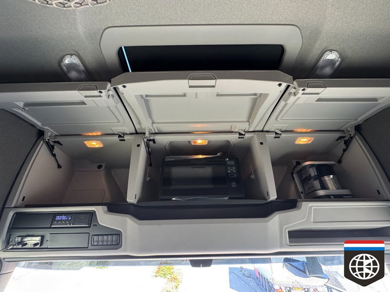 Scania 590 S King of the Road - FULL AIR - NEW - Vetopöytäauto: kuva Scania 590 S King of the Road - FULL AIR - NEW - Vetopöytäauto Scania 590 S King of the Road - FULL AIR - NEW - Vetopöytäauto: kuva Scania 590 S King of the Road - FULL AIR - NEW - Vetopöytäauto