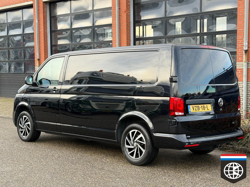 Volkswagen TRANSPORTER 75 EDITION BULLI - FULL OPTION - DSG - Pieni pakettiauto: kuva Volkswagen TRANSPORTER 75 EDITION BULLI - FULL OPTION - DSG - Pieni pakettiauto Volkswagen TRANSPORTER 75 EDITION BULLI - FULL OPTION - DSG - Pieni pakettiauto: kuva Volkswagen TRANSPORTER 75 EDITION BULLI - FULL OPTION - DSG - Pieni pakettiauto