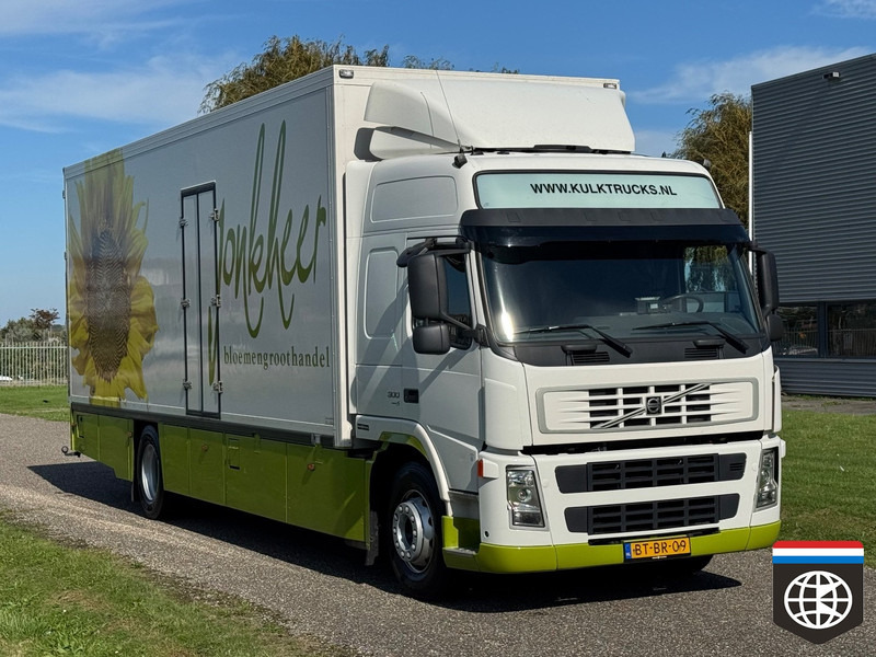 Volvo FM 300 - FRIGO BOX TRUCK + Taillift - New tyres - CONCOURSTAAT - Refrigeraattori kuorma-auto: kuva Volvo FM 300 - FRIGO BOX TRUCK + Taillift - New tyres - CONCOURSTAAT - Refrigeraattori kuorma-auto Volvo FM 300 - FRIGO BOX TRUCK + Taillift - New tyres - CONCOURSTAAT - Refrigeraattori kuorma-auto: kuva Volvo FM 300 - FRIGO BOX TRUCK + Taillift - New tyres - CONCOURSTAAT - Refrigeraattori kuorma-auto