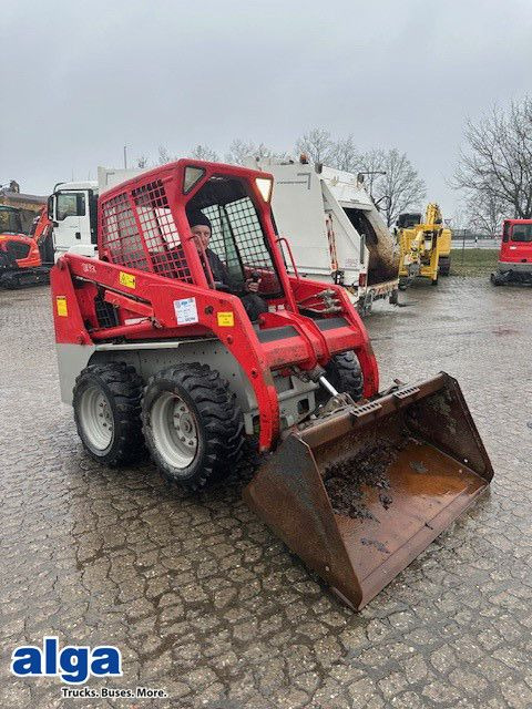 Bobcat S 130, S.W.S., 3. Steuerkreis, Div. Anbaugeräte - Minikuormaaja: kuva Bobcat S 130, S.W.S., 3. Steuerkreis, Div. Anbaugeräte - Minikuormaaja Bobcat S 130, S.W.S., 3. Steuerkreis, Div. Anbaugeräte - Minikuormaaja: kuva Bobcat S 130, S.W.S., 3. Steuerkreis, Div. Anbaugeräte - Minikuormaaja