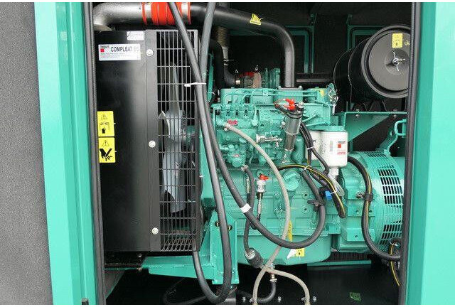 Cummins Stromgenerator, 82,5kVA, sofort vefügbar - Sähkögeneraattori: kuva Cummins Stromgenerator, 82,5kVA, sofort vefügbar - Sähkögeneraattori Cummins Stromgenerator, 82,5kVA, sofort vefügbar - Sähkögeneraattori: kuva Cummins Stromgenerator, 82,5kVA, sofort vefügbar - Sähkögeneraattori