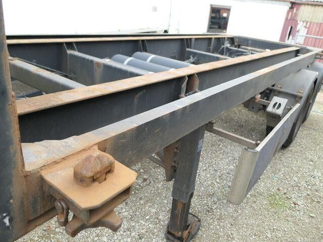 Fischer NWK26, Kippchassis, 20 Fuß Container,BPW - Apuvaunu puoliperävaunu: kuva Fischer NWK26, Kippchassis, 20 Fuß Container,BPW - Apuvaunu puoliperävaunu Fischer NWK26, Kippchassis, 20 Fuß Container,BPW - Apuvaunu puoliperävaunu: kuva Fischer NWK26, Kippchassis, 20 Fuß Container,BPW - Apuvaunu puoliperävaunu