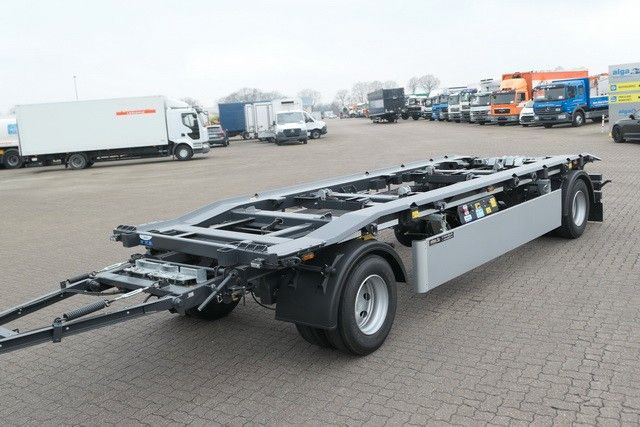 HKM K 18 ZL 5.0, Kombi, Absetz/Abrollcontainer - Vaihtolavaperävaunu/ Nostovarsi vaihtolavaperävaunu: kuva HKM K 18 ZL 5.0, Kombi, Absetz/Abrollcontainer - Vaihtolavaperävaunu/ Nostovarsi vaihtolavaperävaunu HKM K 18 ZL 5.0, Kombi, Absetz/Abrollcontainer - Vaihtolavaperävaunu/ Nostovarsi vaihtolavaperävaunu: kuva HKM K 18 ZL 5.0, Kombi, Absetz/Abrollcontainer - Vaihtolavaperävaunu/ Nostovarsi vaihtolavaperävaunu