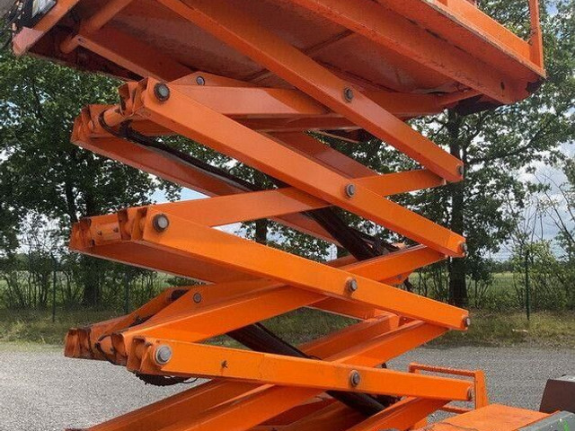 Haulotte Compact 12 DX, Geländegängig, Kubota, 12,15m - Saksilava: kuva Haulotte Compact 12 DX, Geländegängig, Kubota, 12,15m - Saksilava Haulotte Compact 12 DX, Geländegängig, Kubota, 12,15m - Saksilava: kuva Haulotte Compact 12 DX, Geländegängig, Kubota, 12,15m - Saksilava