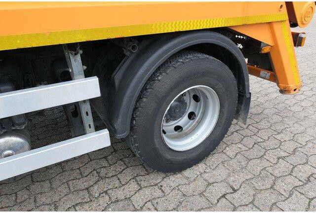 Iveco 160 E EuroCargo 4x2, VDL P-10, teleskop., Funk - Kuorma-auto - vaijerivaihtolava: kuva Iveco 160 E EuroCargo 4x2, VDL P-10, teleskop., Funk - Kuorma-auto - vaijerivaihtolava Iveco 160 E EuroCargo 4x2, VDL P-10, teleskop., Funk - Kuorma-auto - vaijerivaihtolava: kuva Iveco 160 E EuroCargo 4x2, VDL P-10, teleskop., Funk - Kuorma-auto - vaijerivaihtolava