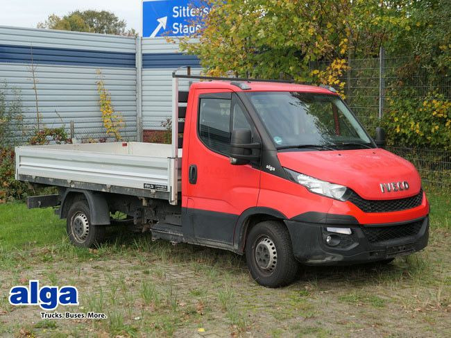 Iveco 35S17 HI-MATIC, Motorschaden, Klima, AHK,3. Sitz - Kippilava-auto: kuva Iveco 35S17 HI-MATIC, Motorschaden, Klima, AHK,3. Sitz - Kippilava-auto Iveco 35S17 HI-MATIC, Motorschaden, Klima, AHK,3. Sitz - Kippilava-auto: kuva Iveco 35S17 HI-MATIC, Motorschaden, Klima, AHK,3. Sitz - Kippilava-auto