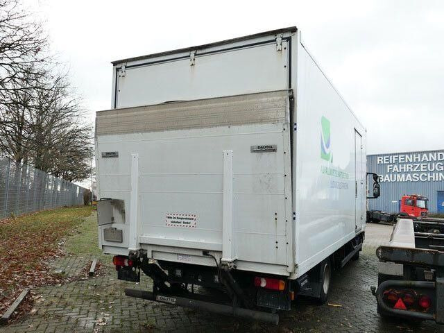 Iveco 75E19 4x2, 6.100mm lang, LBW, Kilma, Luftfede. - Umpikori kuorma-auto: kuva Iveco 75E19 4x2, 6.100mm lang, LBW, Kilma, Luftfede. - Umpikori kuorma-auto Iveco 75E19 4x2, 6.100mm lang, LBW, Kilma, Luftfede. - Umpikori kuorma-auto: kuva Iveco 75E19 4x2, 6.100mm lang, LBW, Kilma, Luftfede. - Umpikori kuorma-auto