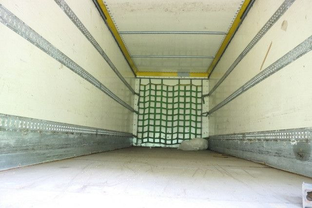 Lübtheen WKO 715, Wechselkoffer, BDF, Rolltor - Konttialus/ Vaihtokuormatilat kuorma-auto: kuva Lübtheen WKO 715, Wechselkoffer, BDF, Rolltor - Konttialus/ Vaihtokuormatilat kuorma-auto Lübtheen WKO 715, Wechselkoffer, BDF, Rolltor - Konttialus/ Vaihtokuormatilat kuorma-auto: kuva Lübtheen WKO 715, Wechselkoffer, BDF, Rolltor - Konttialus/ Vaihtokuormatilat kuorma-auto