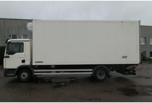MAN 12.240 TGL BL 4x2, Carrier Xarias 600, LBW,Klima - Refrigeraattori kuorma-auto: kuva MAN 12.240 TGL BL 4x2, Carrier Xarias 600, LBW,Klima - Refrigeraattori kuorma-auto MAN 12.240 TGL BL 4x2, Carrier Xarias 600, LBW,Klima - Refrigeraattori kuorma-auto: kuva MAN 12.240 TGL BL 4x2, Carrier Xarias 600, LBW,Klima - Refrigeraattori kuorma-auto
